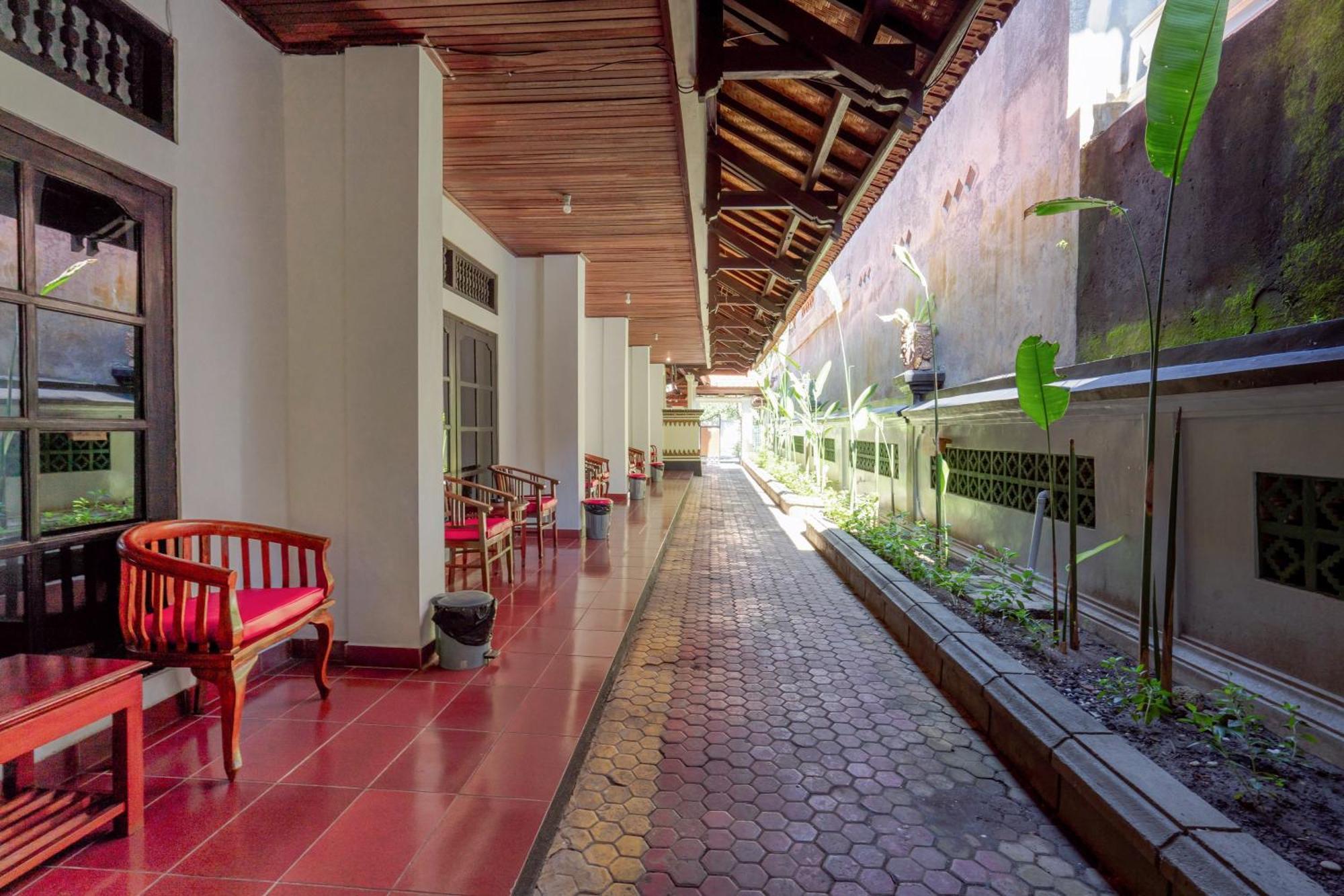 Kuta Selatan Urbanview Hotel Rasa Sayang Inn Tanjung Benoa Bali מראה חיצוני תמונה